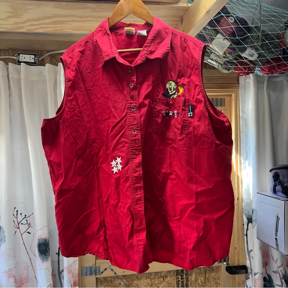 VTG Looney Tunes Tweety Stars Red  Sleeveless Button Up Shirt Women's 22/24W